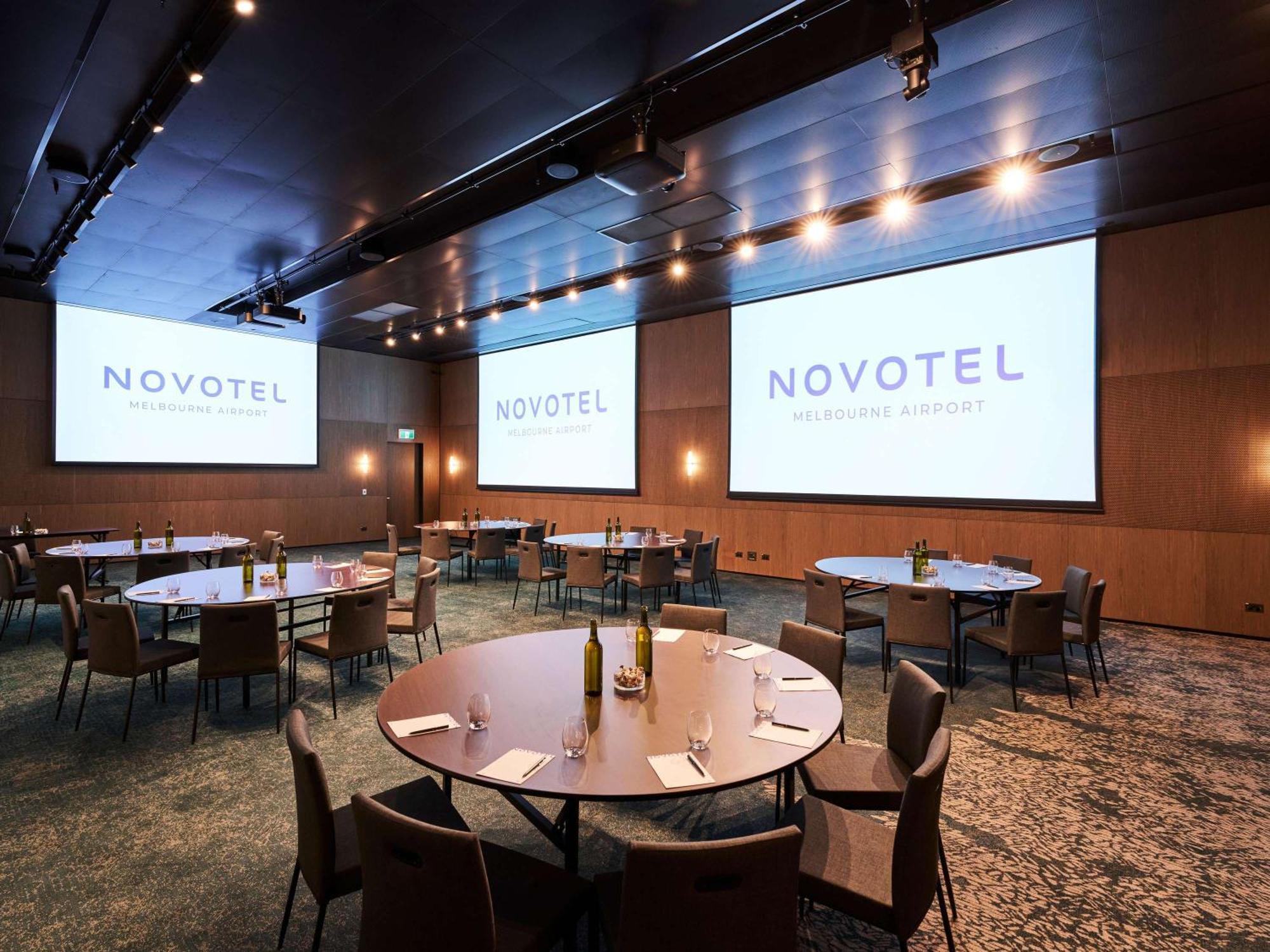 Novotel Melbourne Airport Exterior foto
